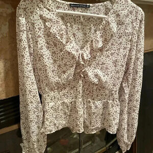 NWOT Abercrombie & Fitch floral Ruffled Plunge Smocked coquette blouse med